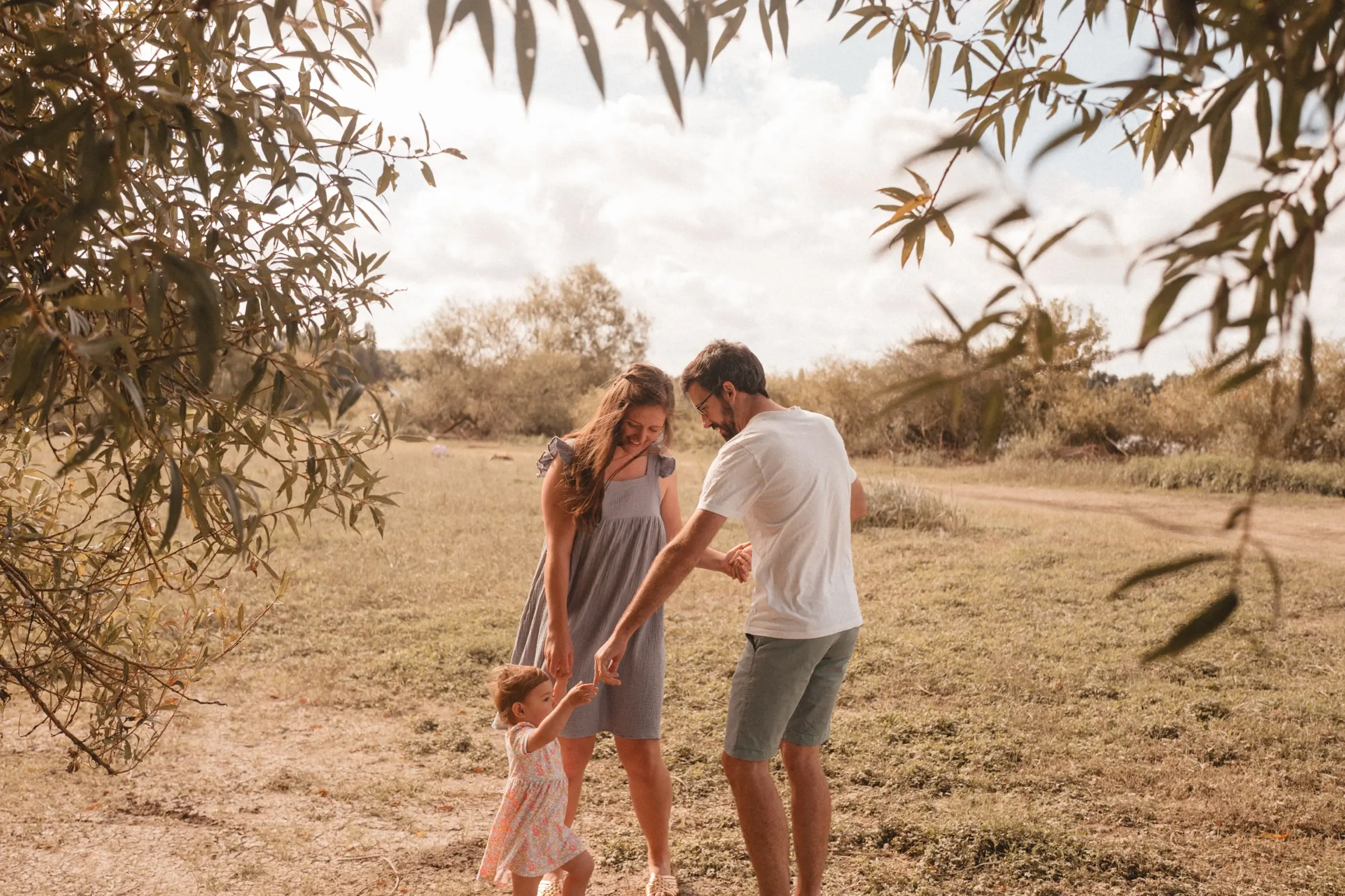 Famille heureuse - Photographe maternité et famille - Léa Portier - Maine-et-Loire