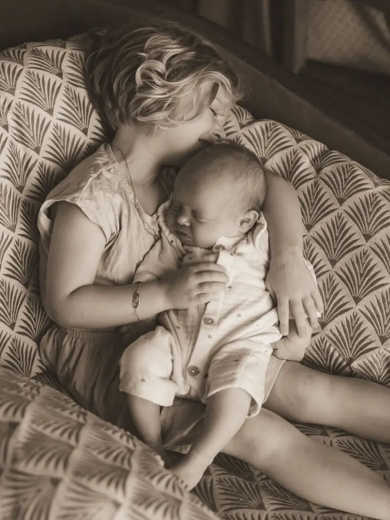 Ces premiers souvenirs tendres entre sœurs qui font fondre 🫠