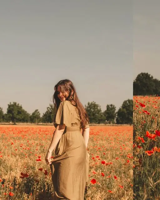 Ce matin là nous avons fini notre séance photo dans les coquelicots, il y avait cette lumière dorée… et eux trois, bientôt q…